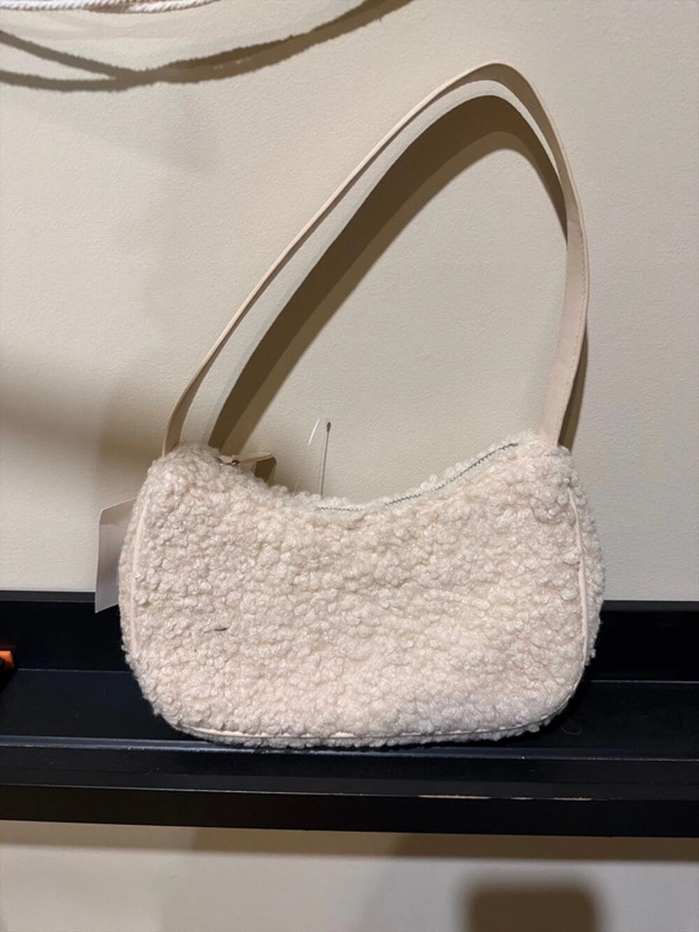H&M faux Sherling shoulder bag, Crescent white NWT